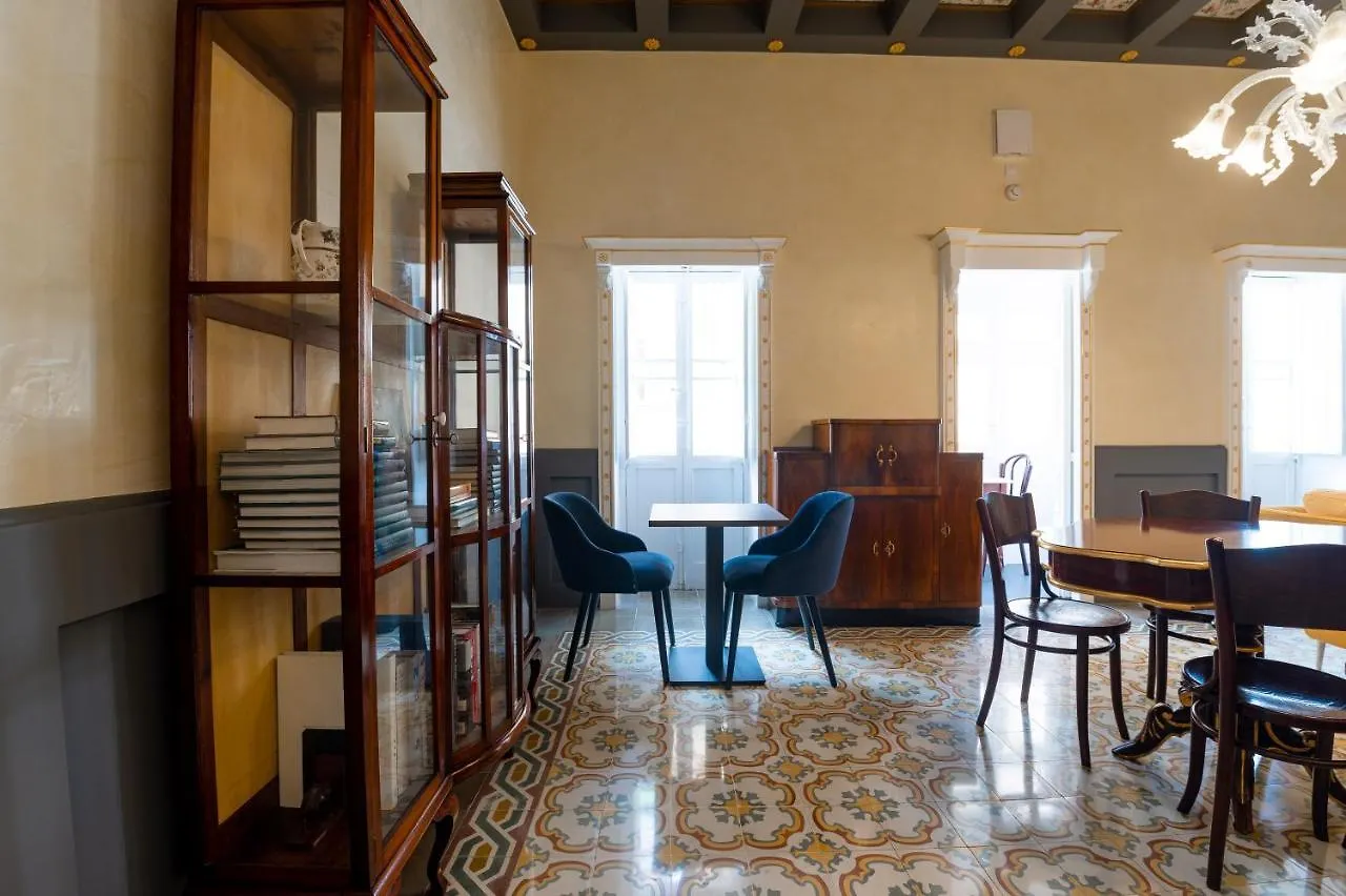 Guest house Monreal Boutique Townhouse - R024Rm6 Hotel Paola