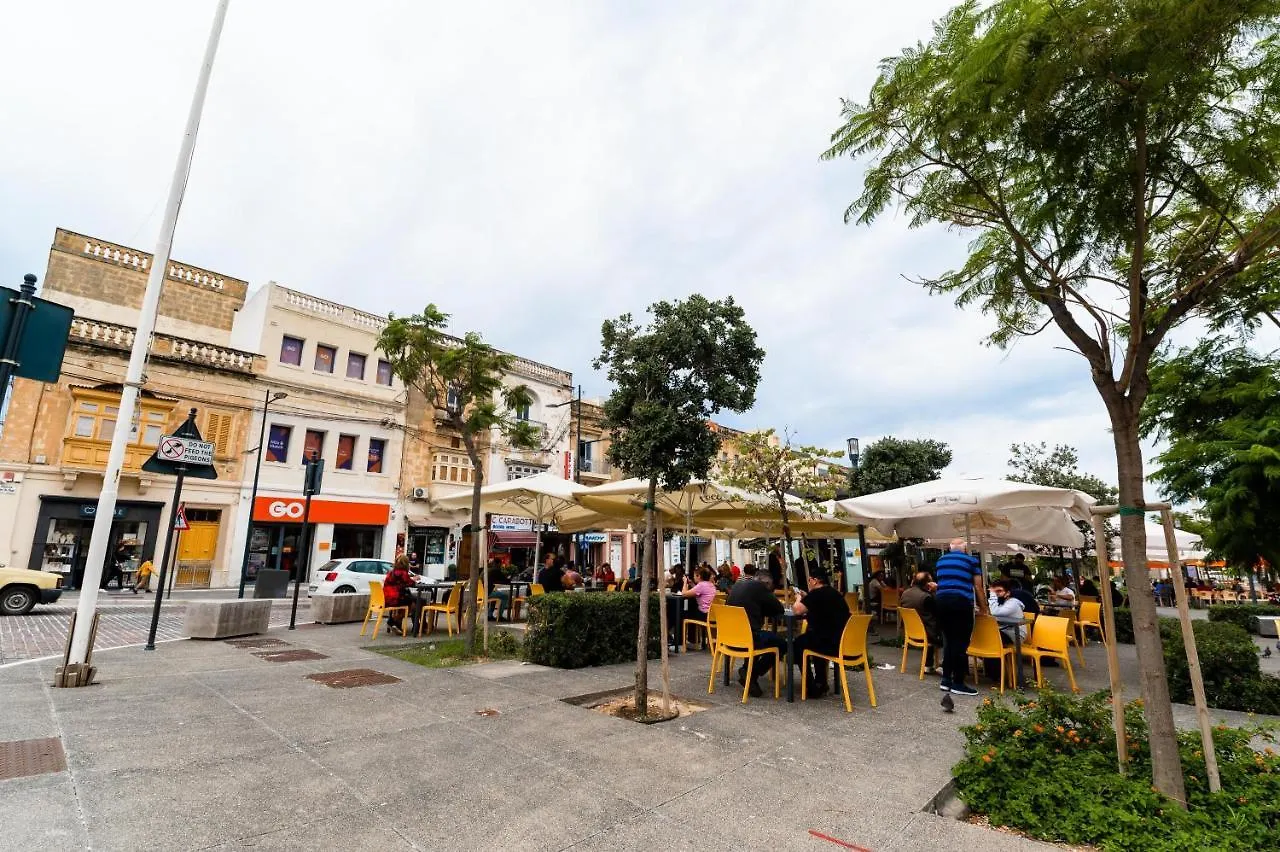 Monreal Boutique Townhouse - R024Rm6 Hotel Paola 0*,